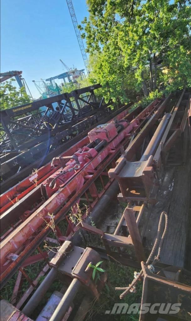  2006 VULCAN Enfonce pieu hydraulique
