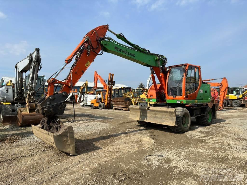 New Holland MH Plus Pelle sur pneus
