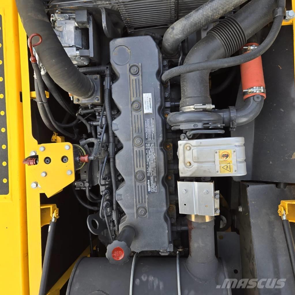 Komatsu PC 200-8 Pelle sur chenilles