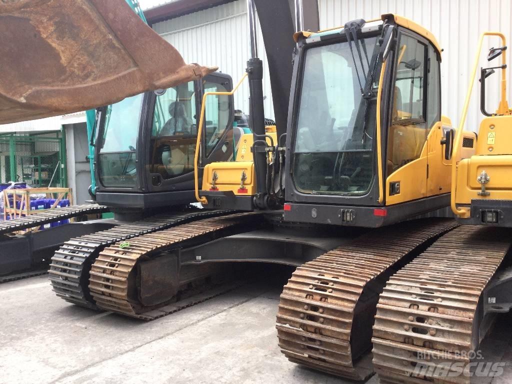 Volvo EC220DL Pelle sur chenilles