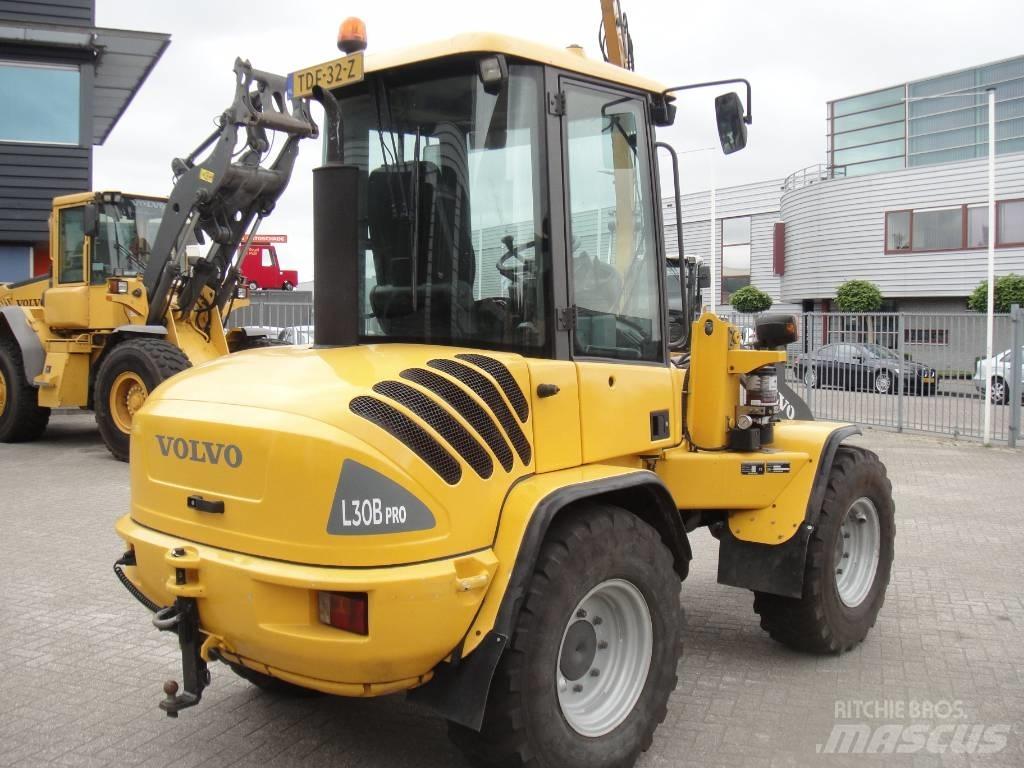 Volvo L 30 B Chargeuse sur pneus