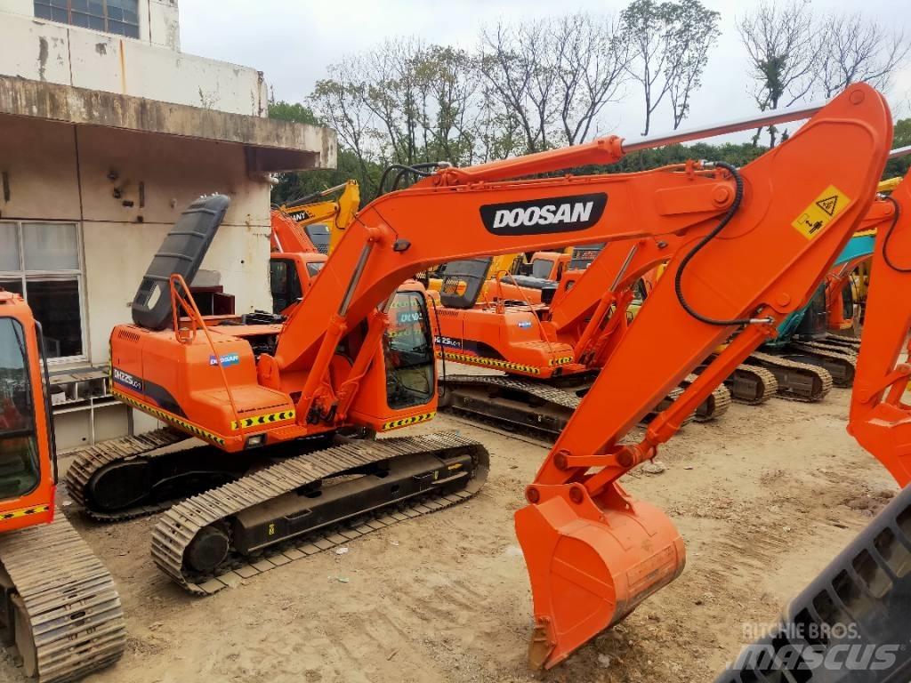 Doosan DH 225 LC-7 Pelle sur chenilles