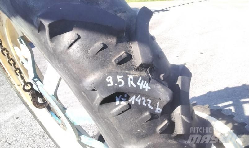 BKT 9.5R44 Pneus, roues et jantes