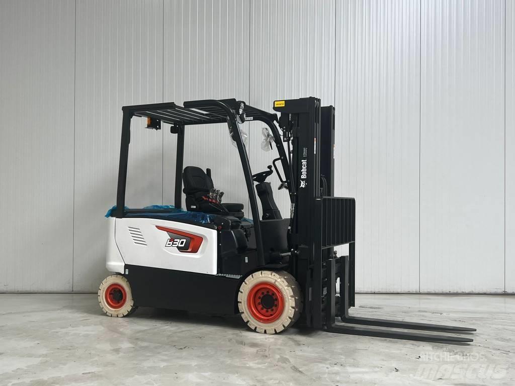 Bobcat B30X-7 PLUS Chariots élévateurs électriques
