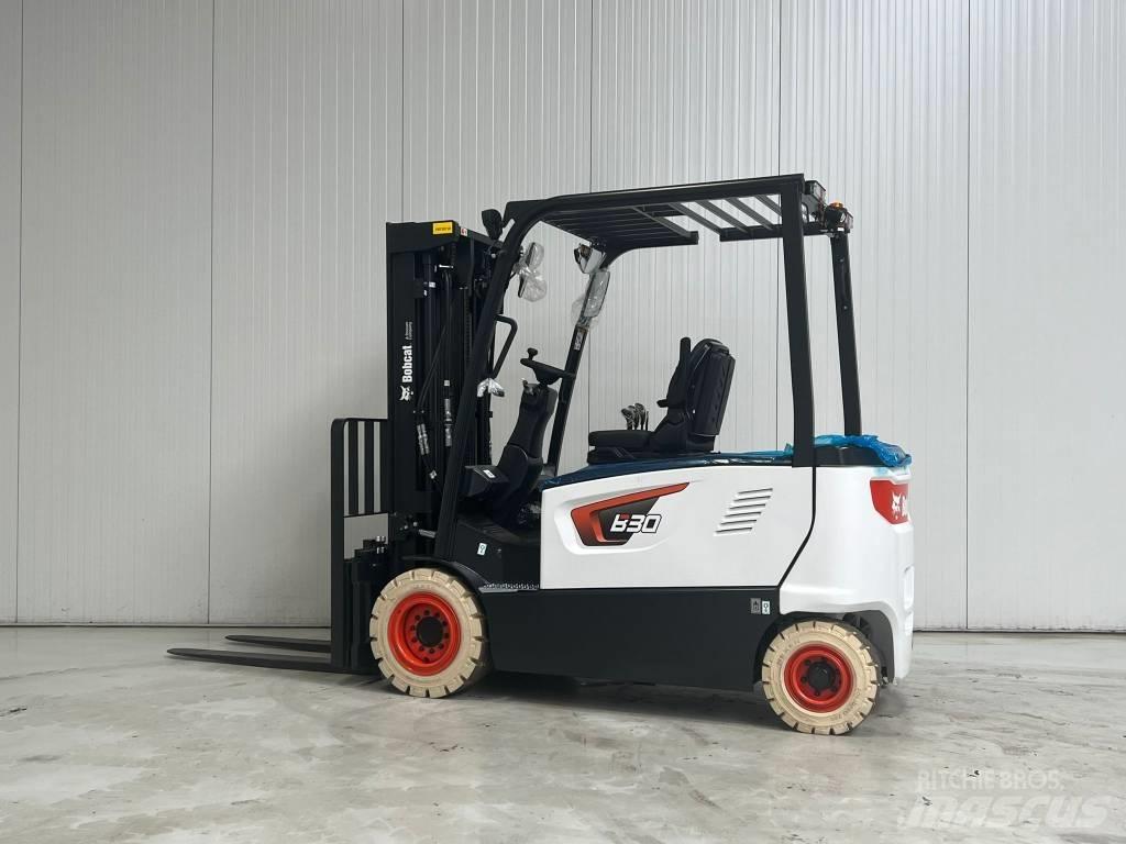 Bobcat B30X-7 PLUS Chariots élévateurs électriques