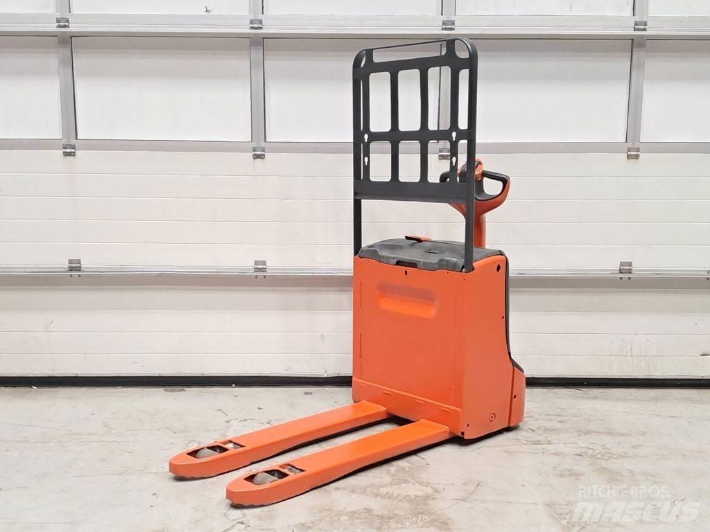 Linde T16 Transpalette accompagnant