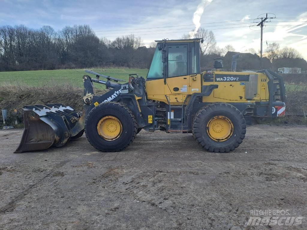 Komatsu WA 320 PZ-6 Chargeuse sur pneus