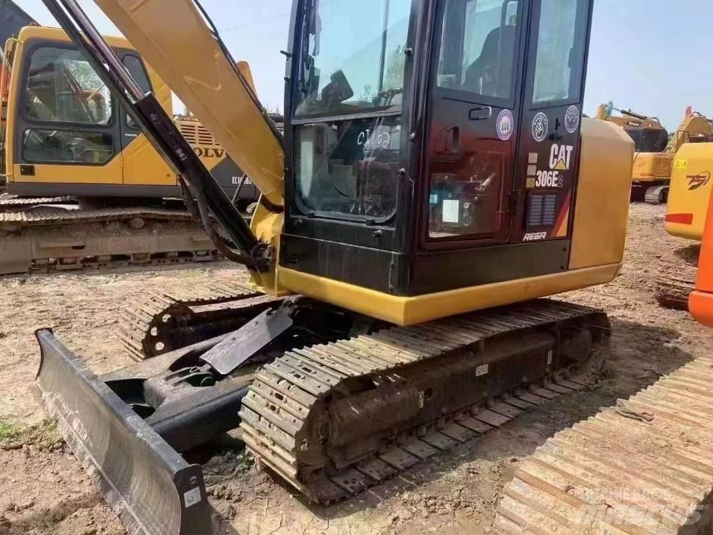 CAT CAT306E Pelle sur chenilles
