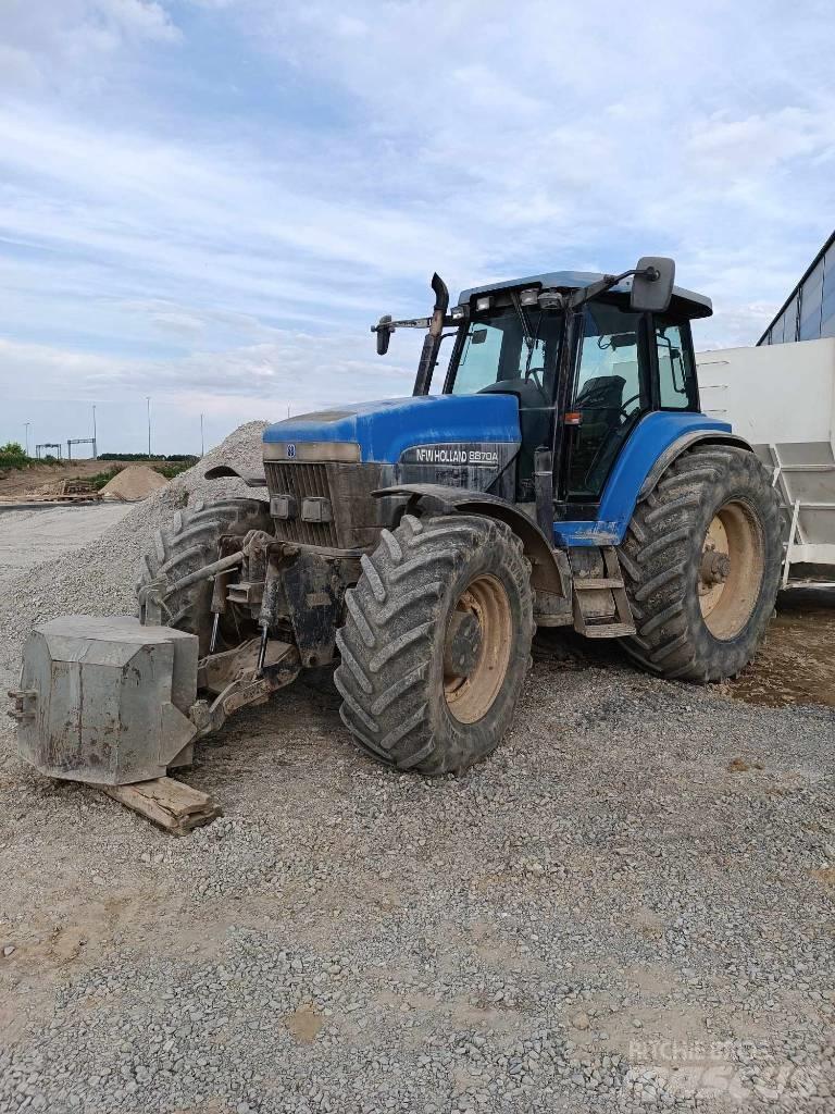 New Holland 8870 A Tracteur
