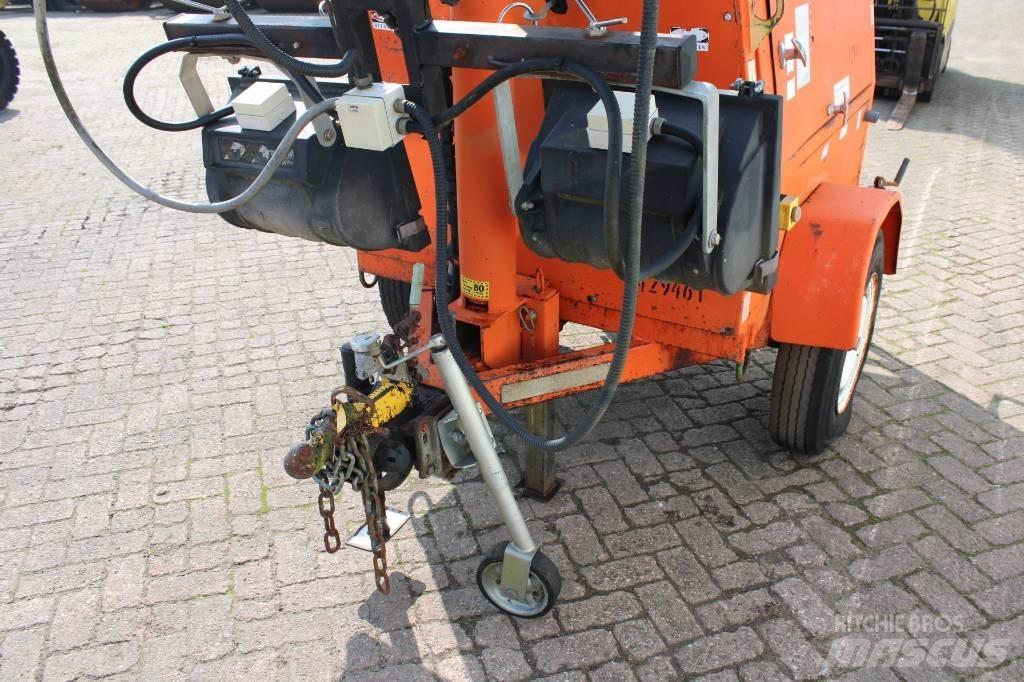 JLG 6308 AN Tour d'éclairage