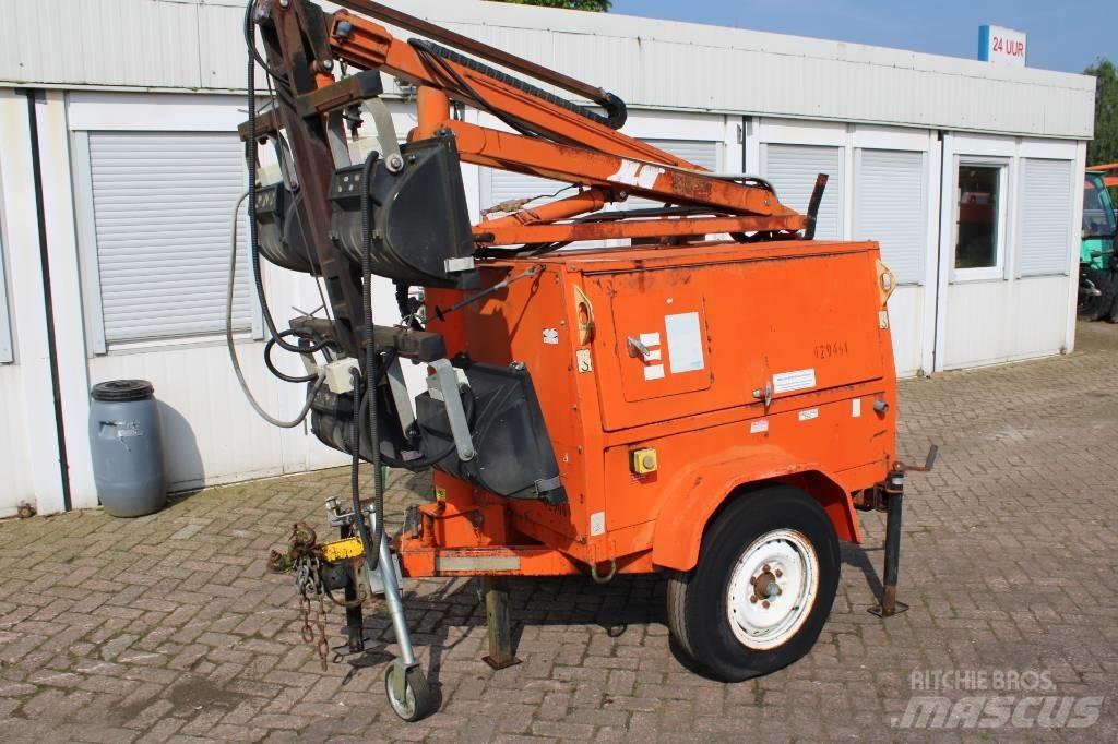 JLG 6308 AN Tour d'éclairage