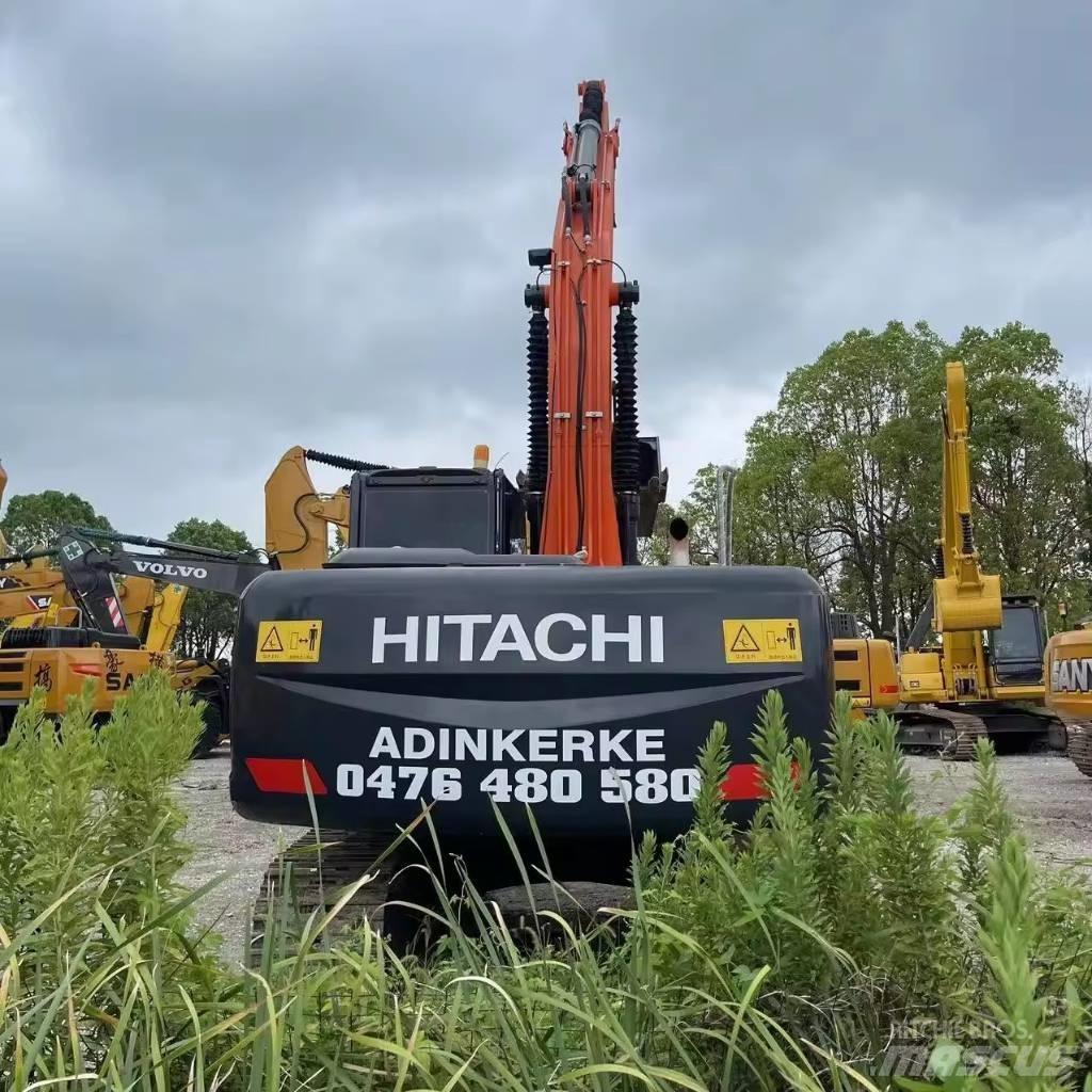 Hitachi ZX 200 Pelle sur chenilles