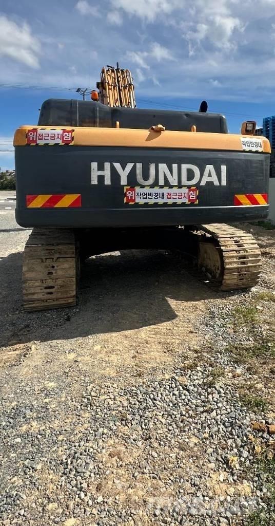Hyundai Robex 300 LC Pelle sur chenilles
