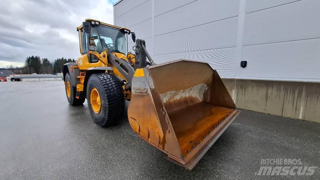 Volvo L90H Chargeuse sur pneus