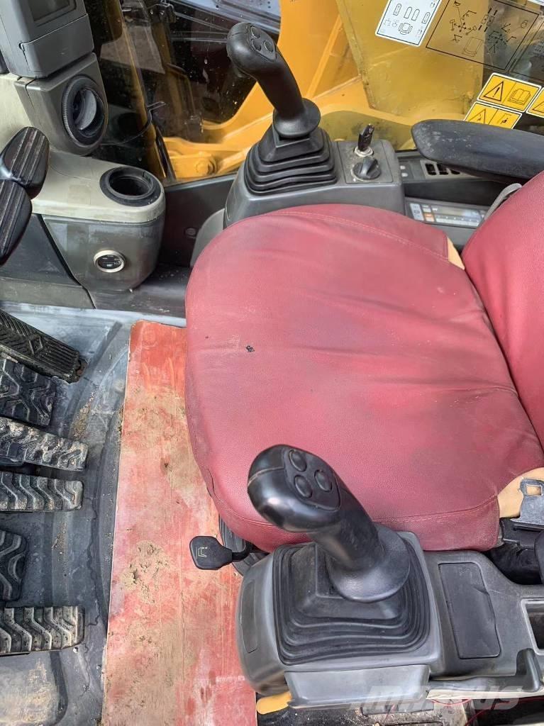 CAT 315 D L Pelle sur chenilles