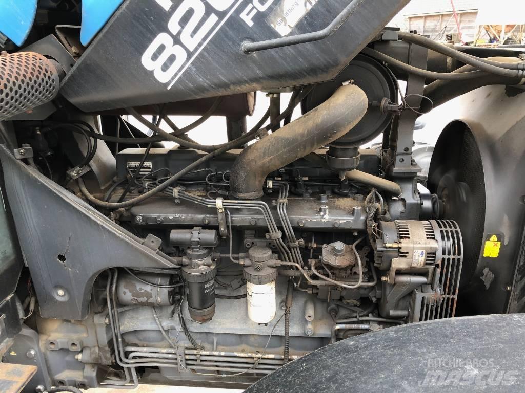 New Holland 8260 Tracteur