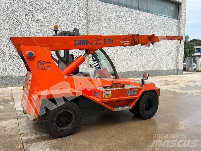  Sard E70 Autre grue