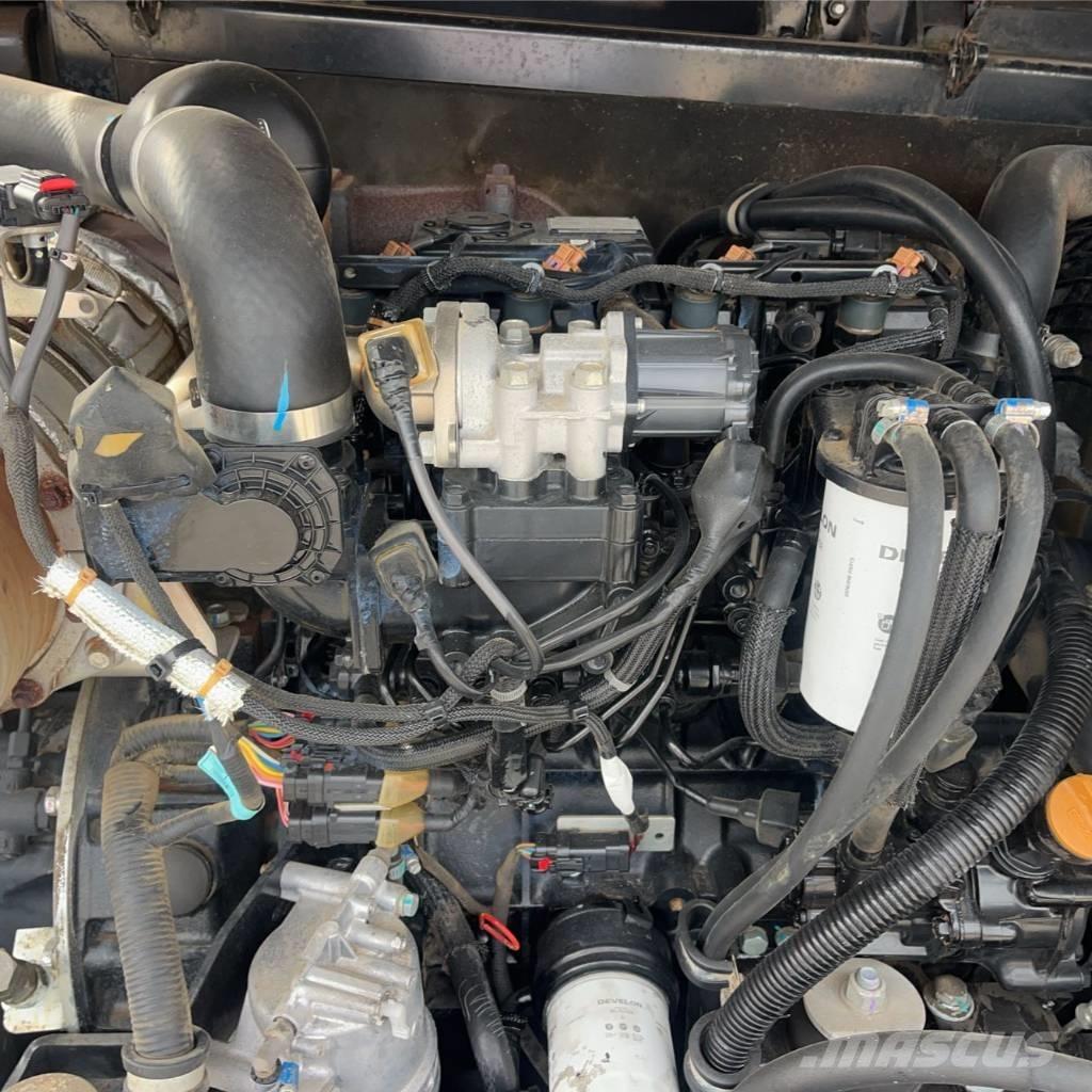 Doosan DX 85 R-3 Mini pelle 7t-12t