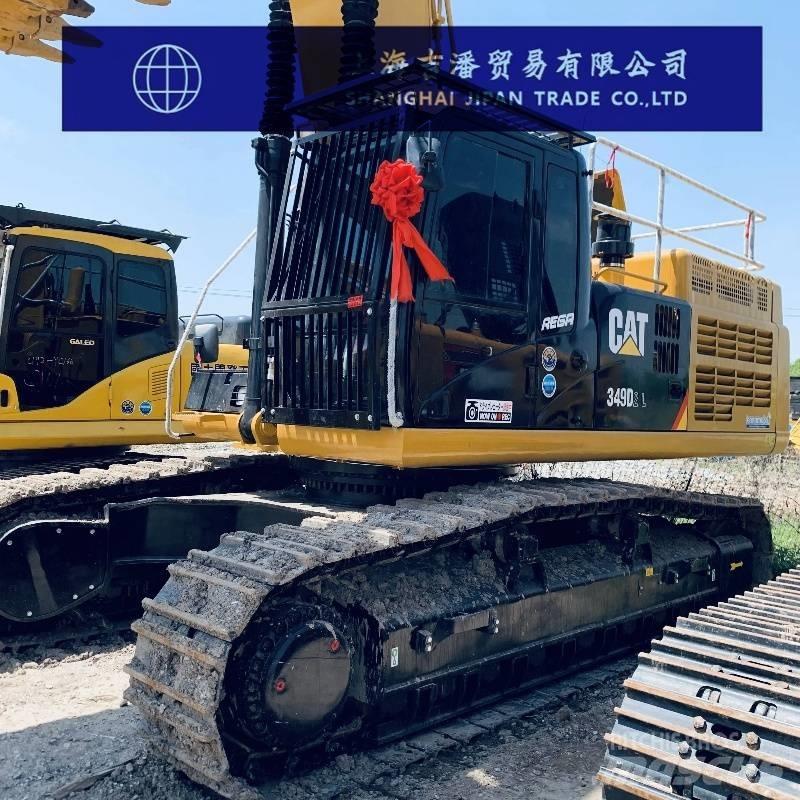 CAT 349 D Pelle sur chenilles