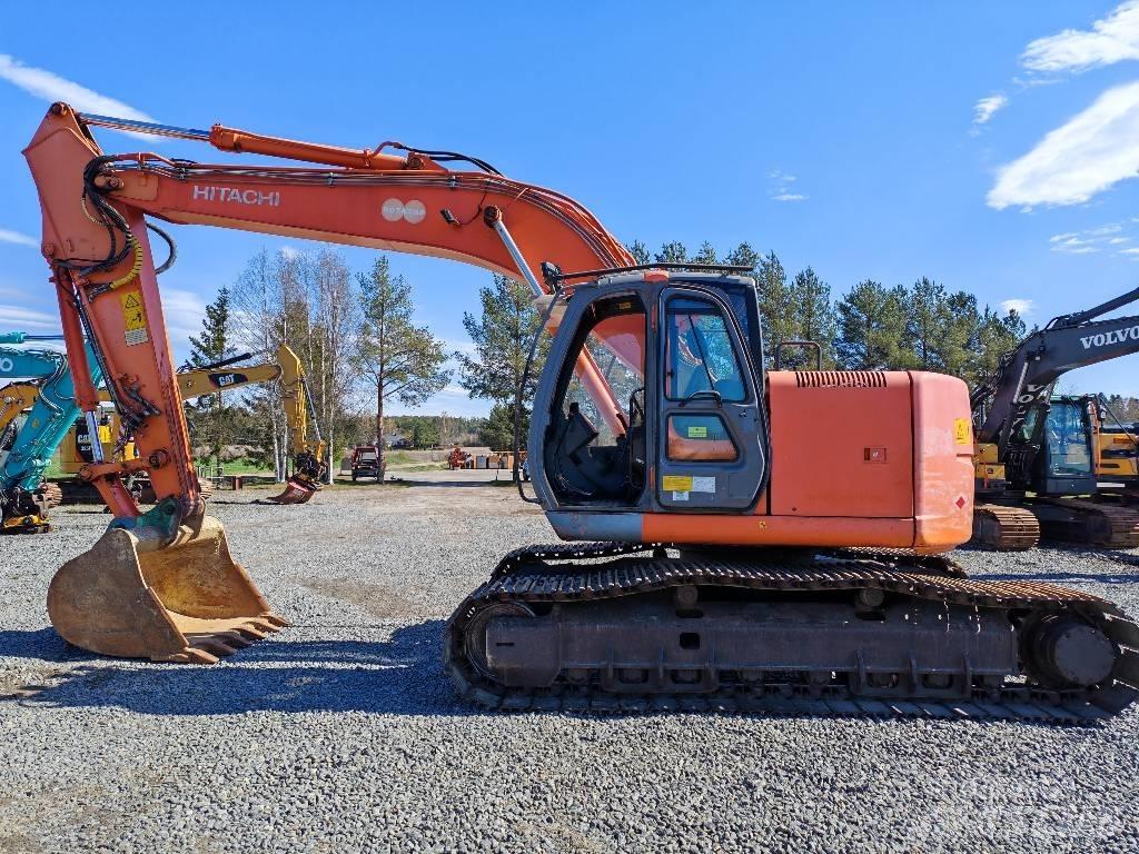 Hitachi ZX 225 US Pelle sur chenilles