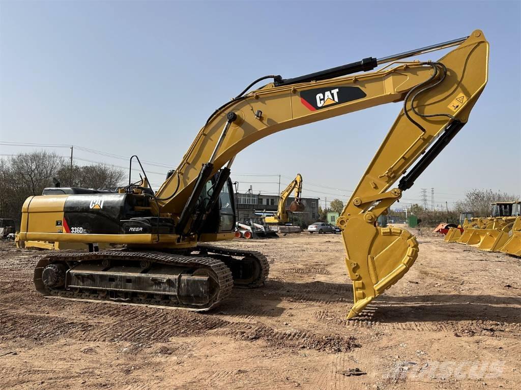 CAT 336 D L Pelle sur chenilles