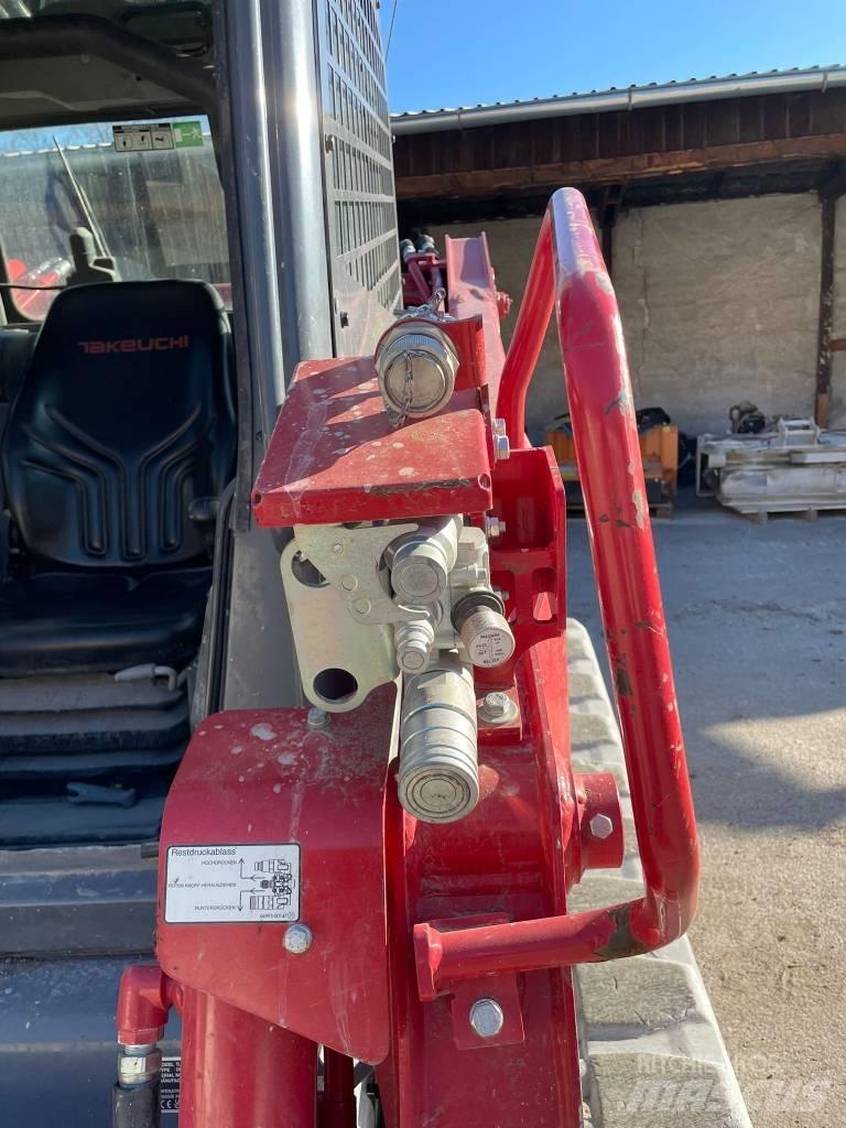 Takeuchi TL12 Chargeuse compacte