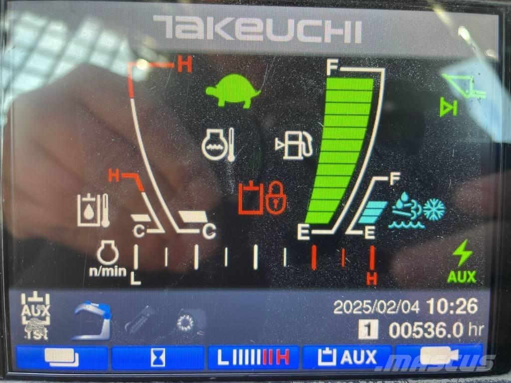 Takeuchi TL12 V2 Chargeuse compacte