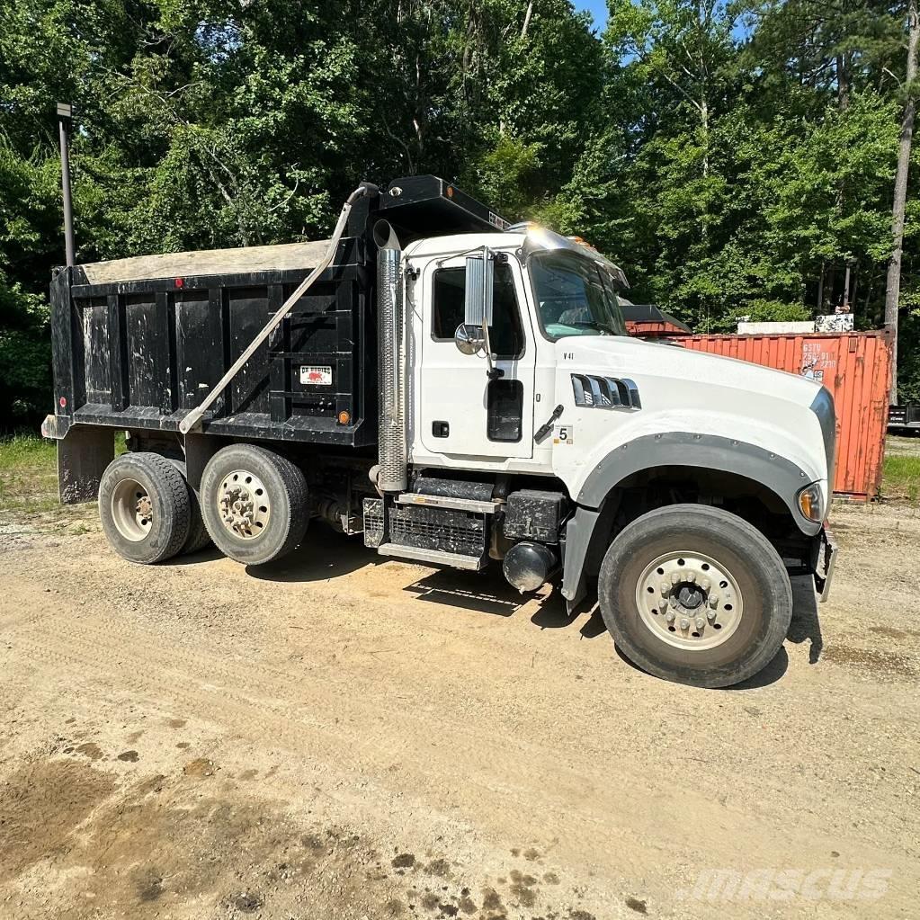 Mack GR 42 F9 Camion benne