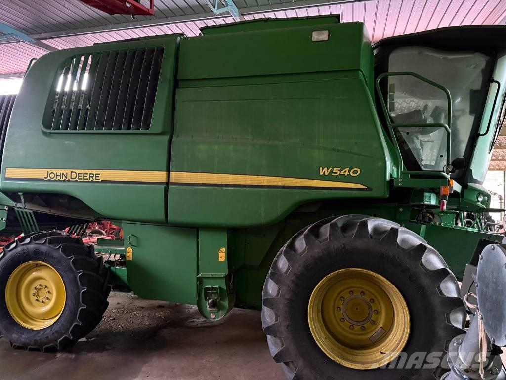 John Deere W 540 Moissonneuse batteuse