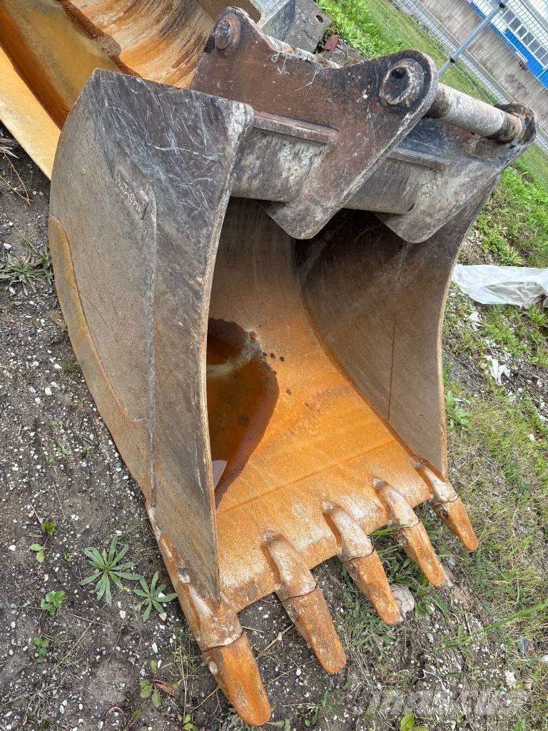 Hitachi ZX300LC-7 Pelle sur chenilles