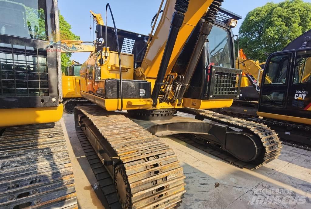 CAT 320 D L Pelle sur chenilles