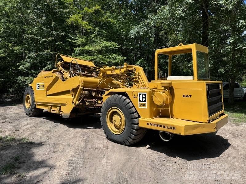 CAT 613 B Scraper