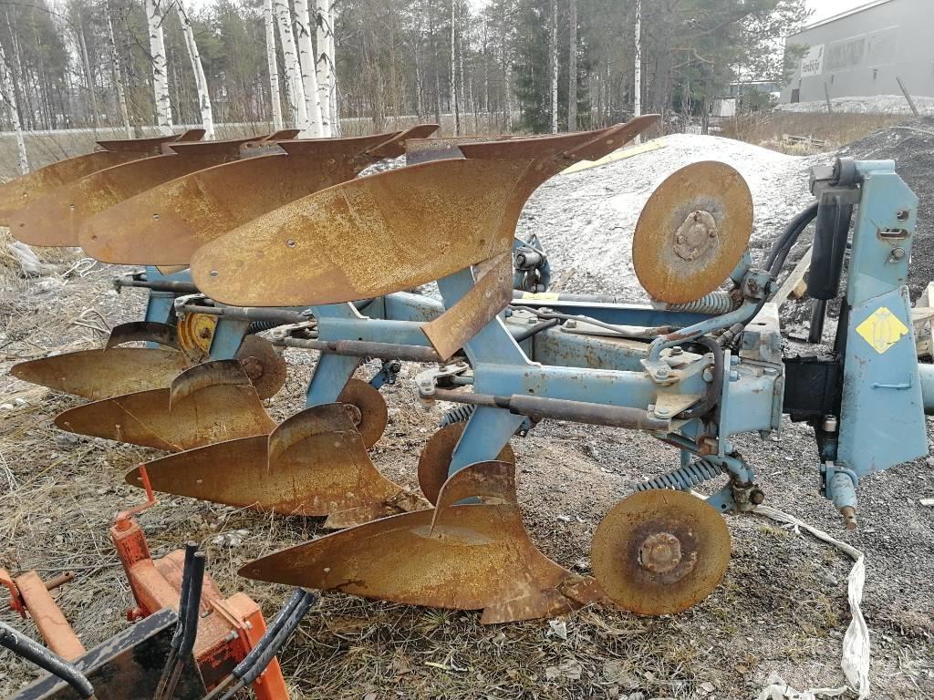 Överum CV 398H Charrue réversible