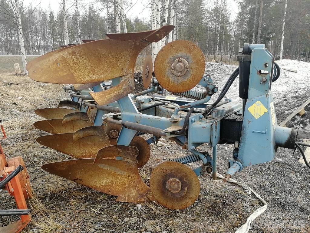 Överum CV 398H Charrue réversible