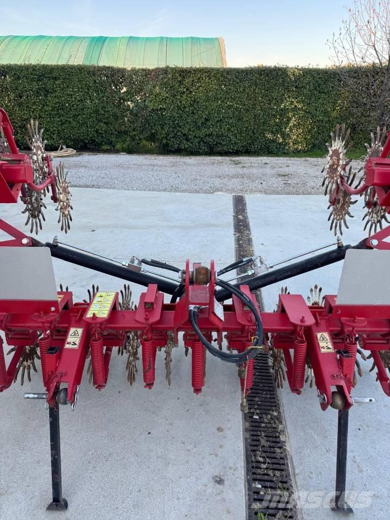  ceccato Olindo - Décompacteur, sarcleur