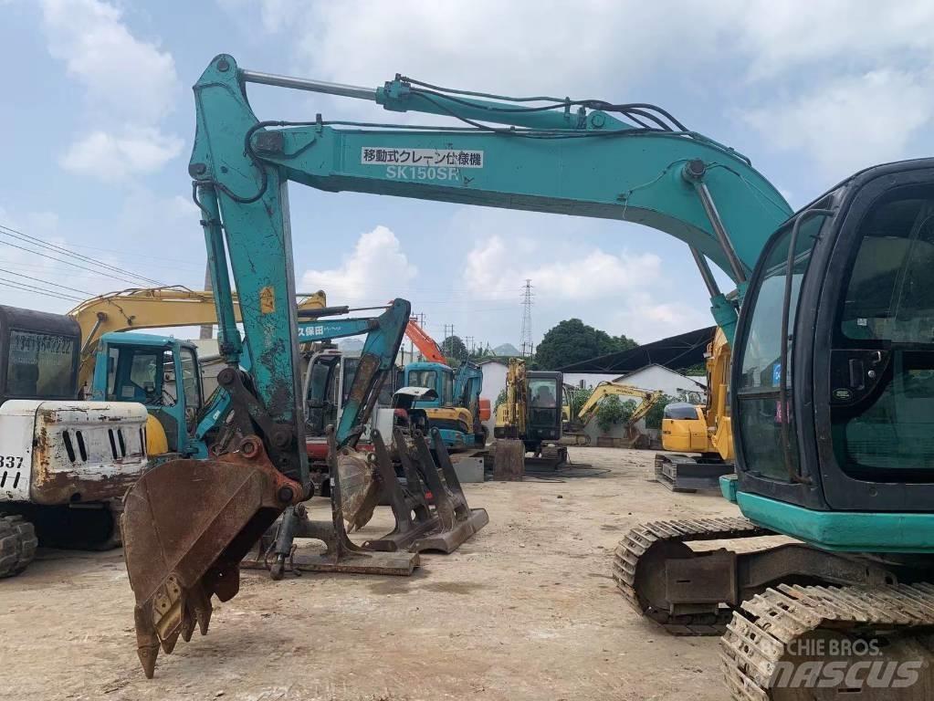 Kobelco SK 135 Pelle sur chenilles