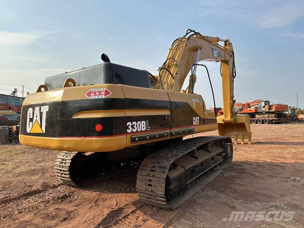 CAT 330B Pelle sur chenilles