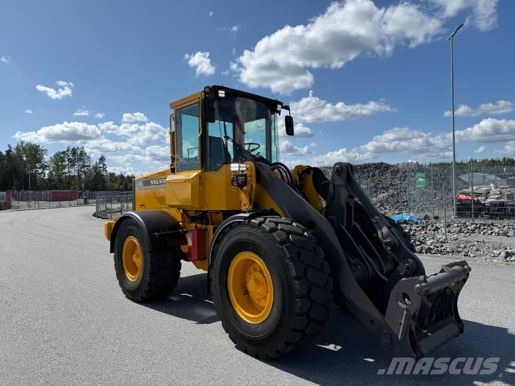 Volvo L 70 C Chargeuse sur pneus