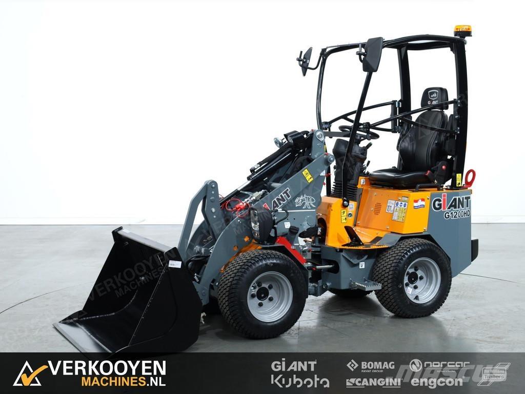 GiANT G1200 HD Chargeuse sur pneus
