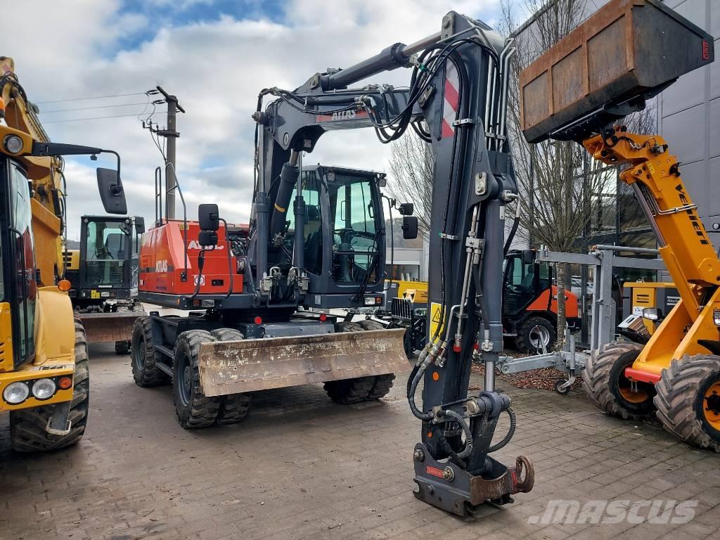 Atlas 150 W Pelle sur pneus