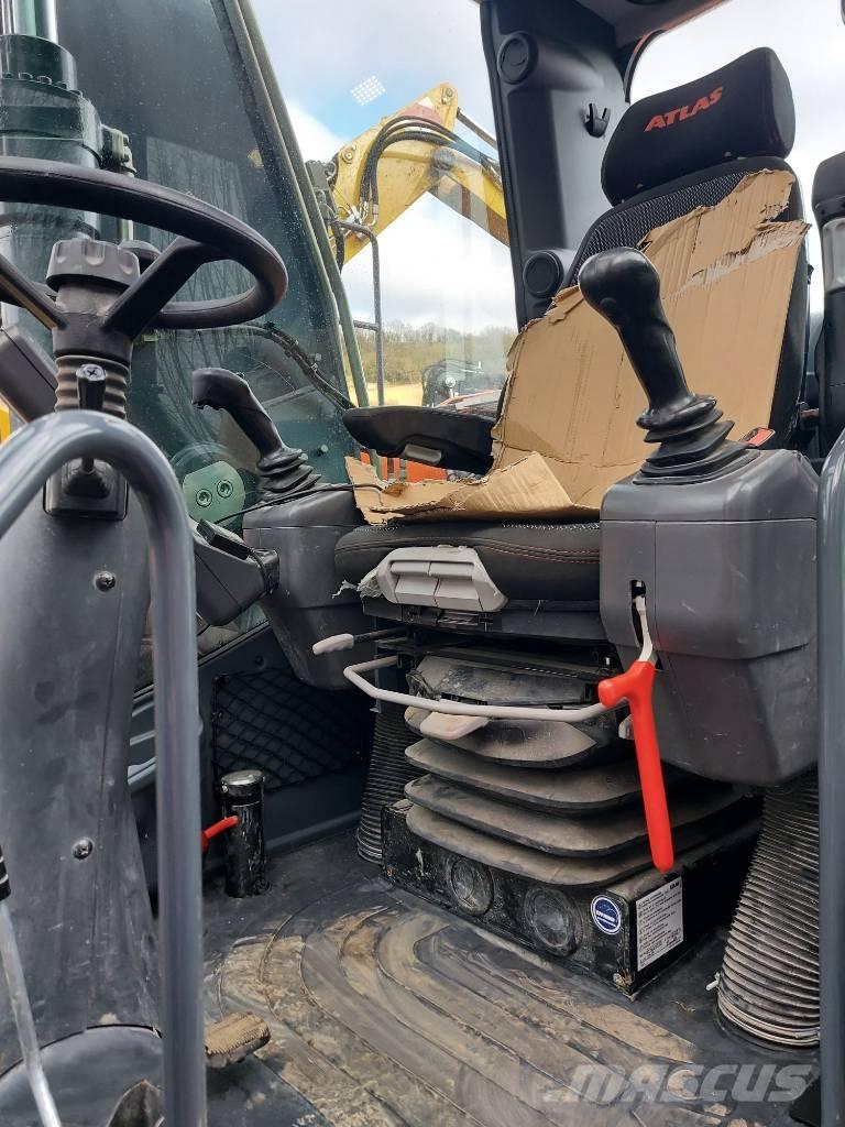 Atlas 150 W Pelle sur pneus