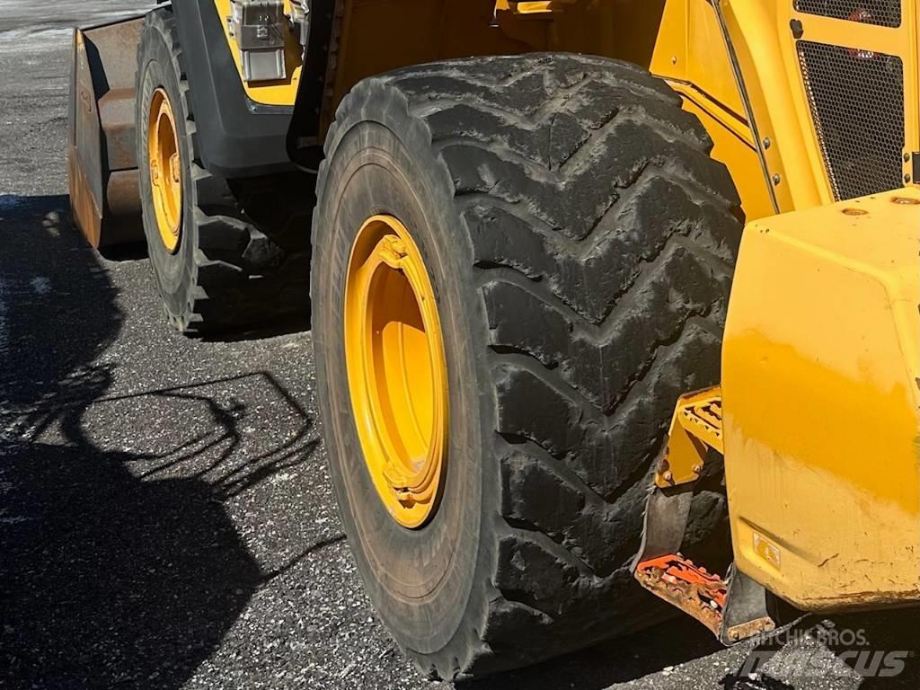 Volvo L 260 H Chargeuse sur pneus