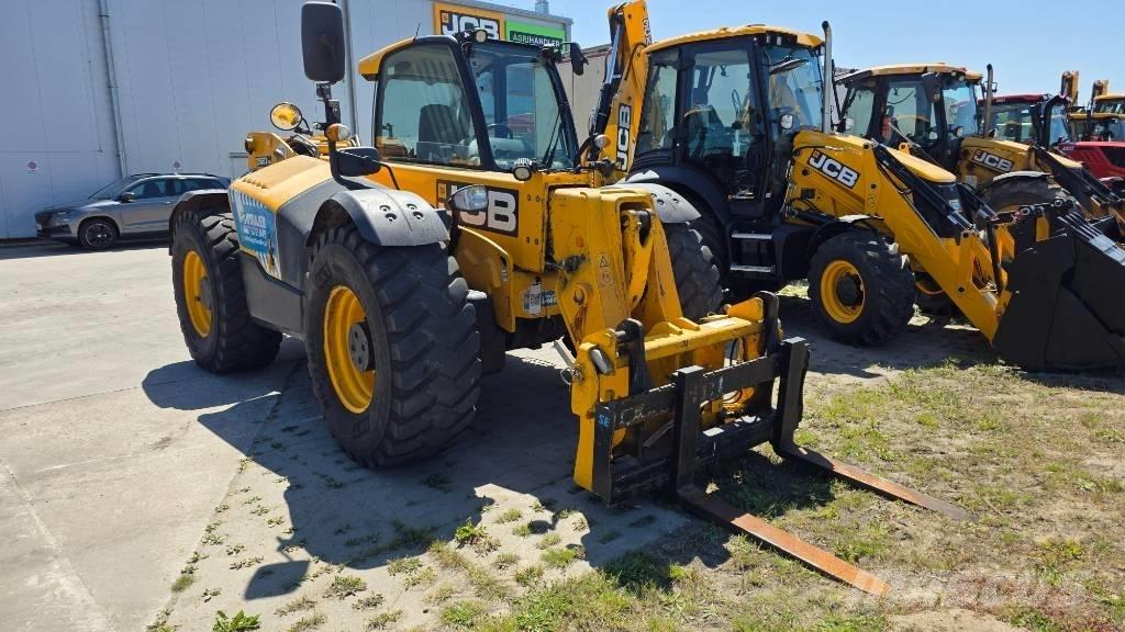 JCB 560-80 Agri Plus Chargeuse télescopique sur pneus