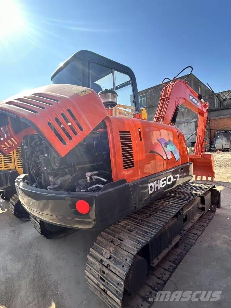 Doosan DH 55 Mini pelle < 7t