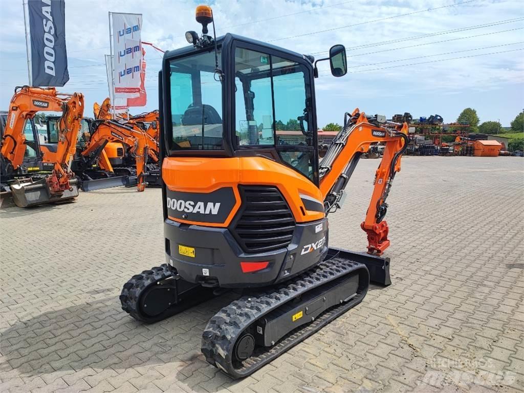 Doosan DX27z Mini pelle < 7t