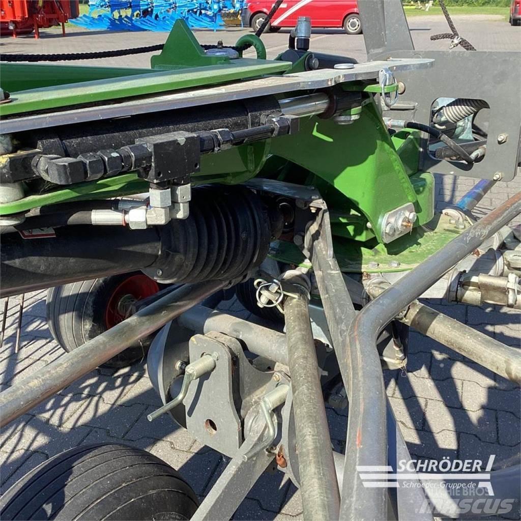 Fendt FORMER 1502 Andaineur