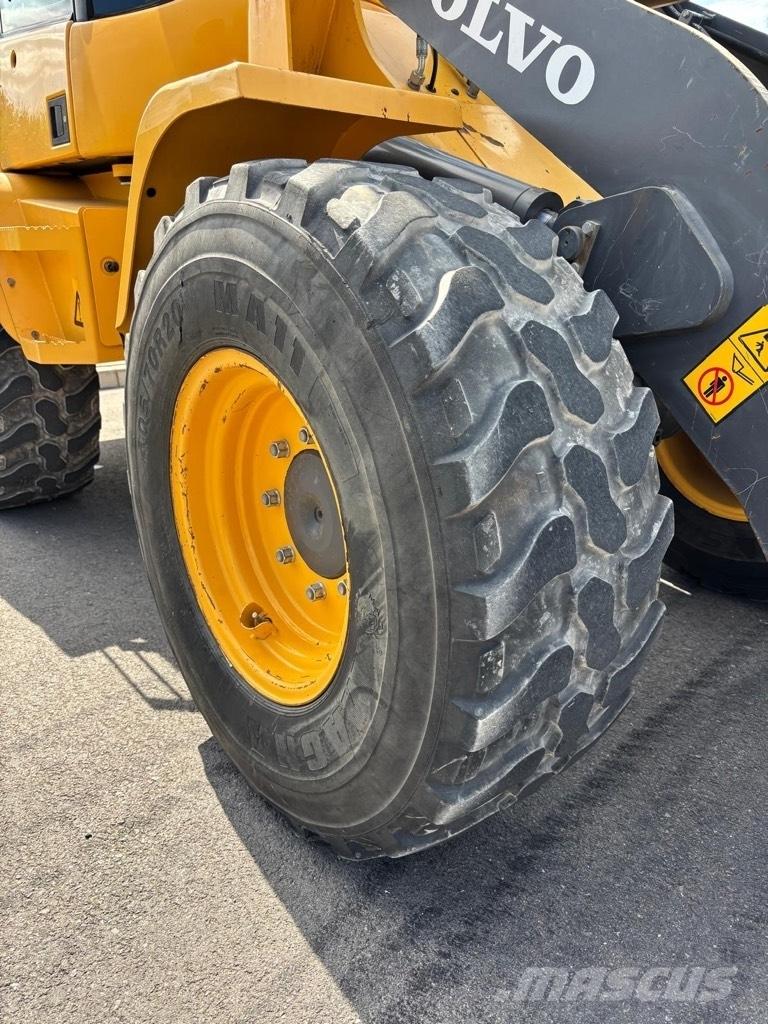 Volvo L 30 G Chargeuse sur pneus