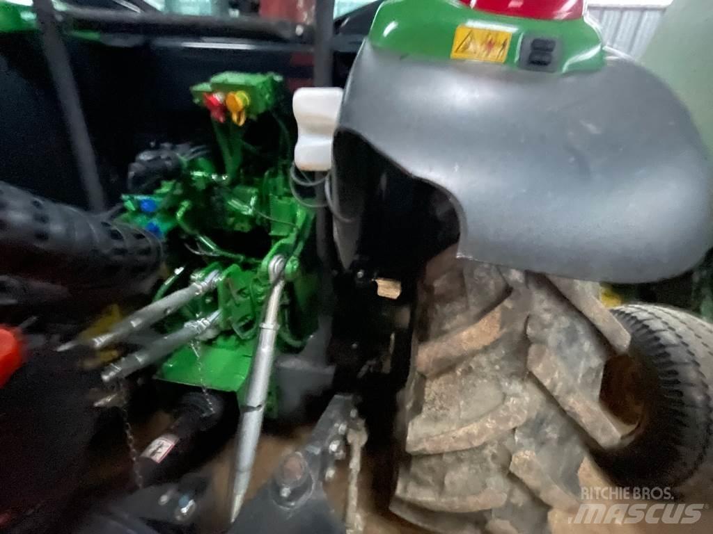 John Deere 6100 M Tracteur