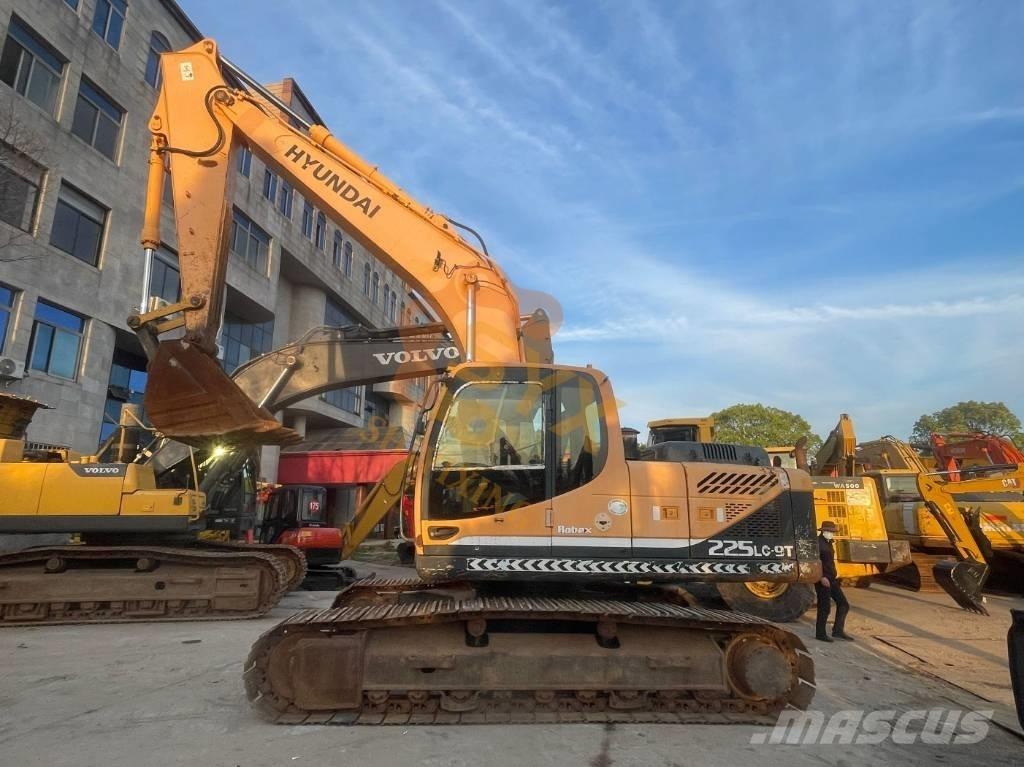 Hyundai Robex 225 Pelle sur chenilles