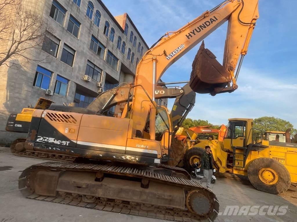Hyundai Robex 225 Pelle sur chenilles